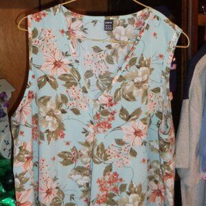 RARE SHEIN SLEEVELESS FLORAL TOP-SZ XL-EXCELLENT